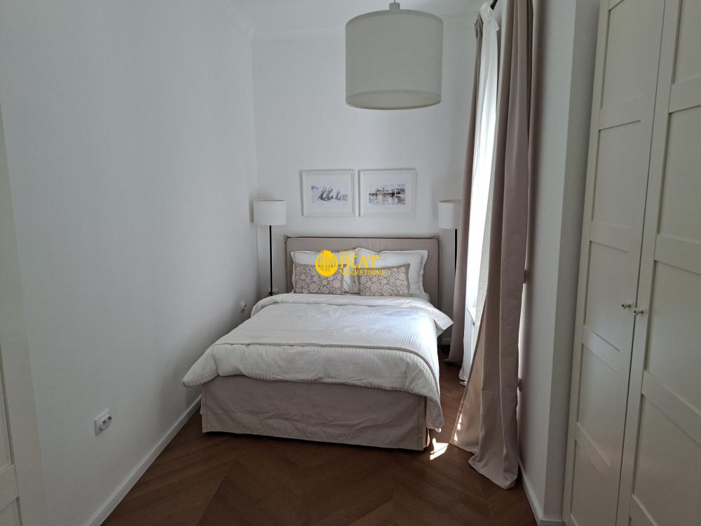 Slika 4 - Jug Bogdanova, Trosoban stan na prodaju, 110m2, 430.000€