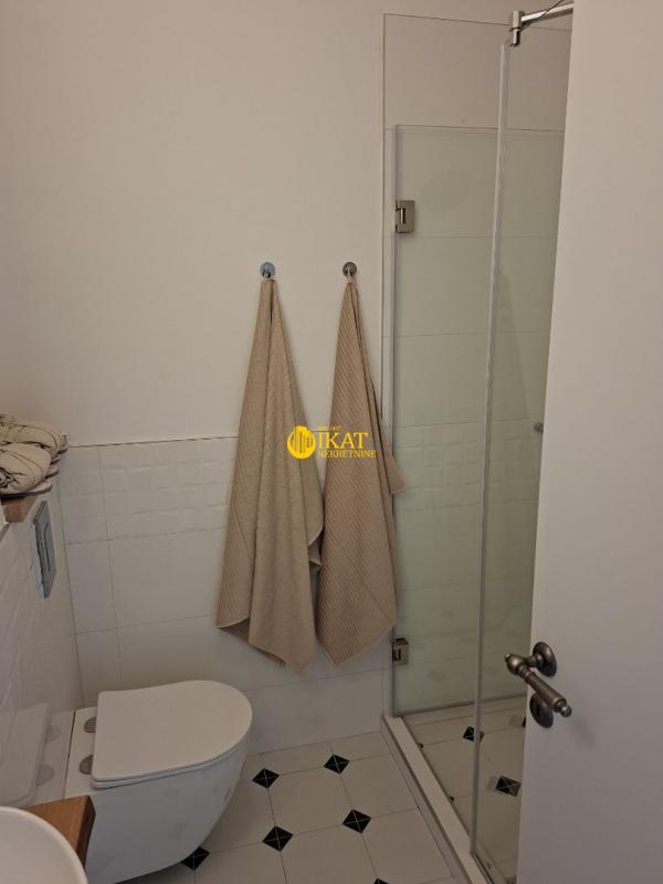 Slika 5 - Jug Bogdanova, Trosoban stan na prodaju, 110m2, 430.000€