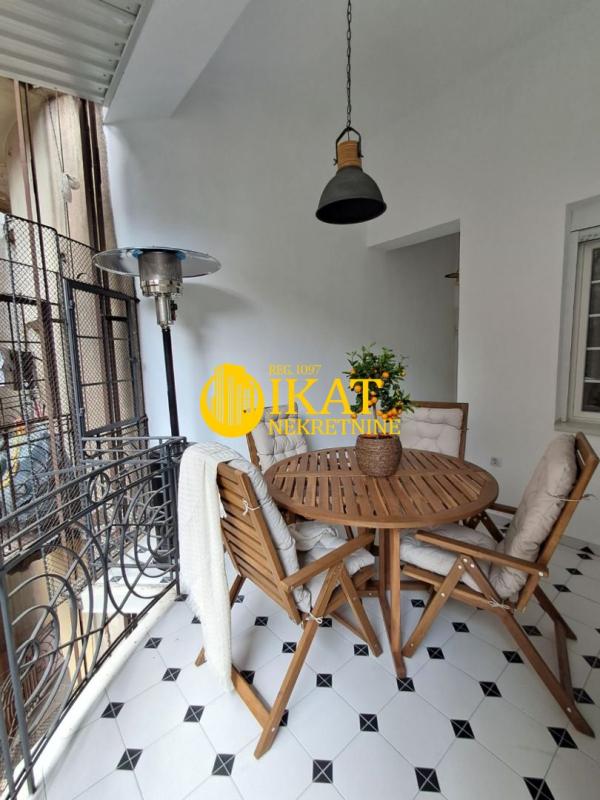 Slika 10 - Jug Bogdanova, Trosoban stan na prodaju, 110m2, 430.000€