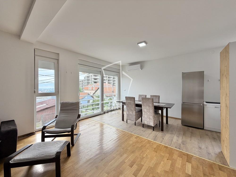 Slika 2 - Ruže Jovanović, Četvorosoban stan za izdavanje, 127m2, 750€