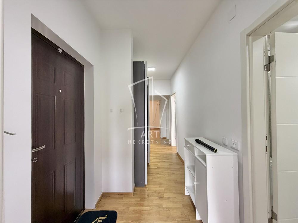 Slika 6 - Ruže Jovanović, Četvorosoban stan za izdavanje, 127m2, 750€
