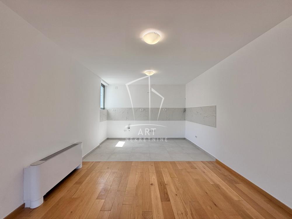 Slika 11 - Prilepska, Trosoban stan na prodaju, 88m2, 415.000€