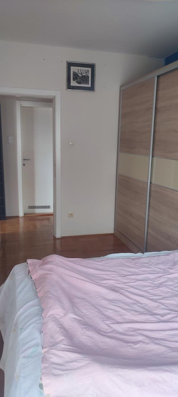Slika 6 - krilova, Dvoiposoban stan za izdavanje, 53m2, 600€