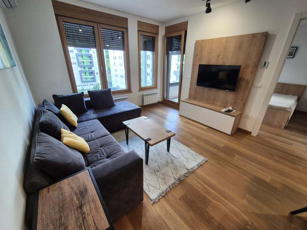 Slika 4 - Tadije Sondermajera, Dvosoban stan za izdavanje, 45m2, 800€