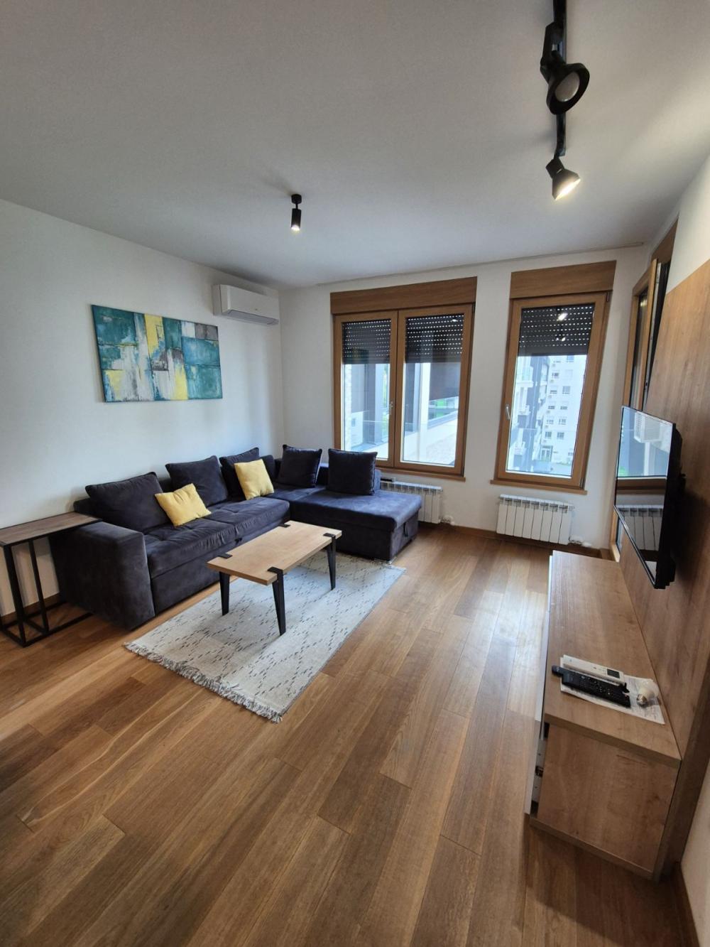 Slika 3 - Tadije Sondermajera, Dvosoban stan za izdavanje, 45m2, 800€