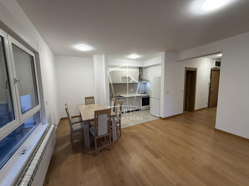 Glavna slika oglasa 401017