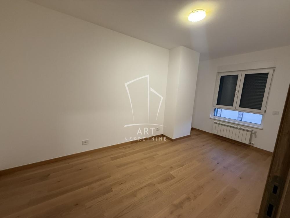 Slika 4 - Bulevar Kralja Aleksandra, Trosoban stan za izdavanje, 66m2, 650€