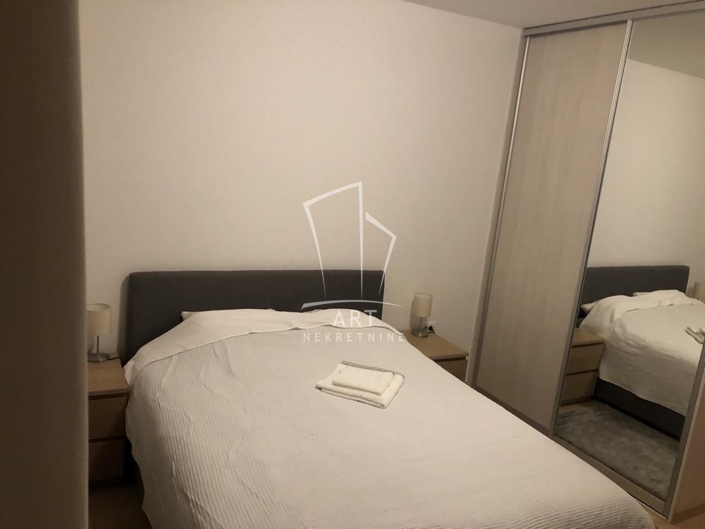 Slika 8 - Vojvode Šupljikca, Trosoban stan za izdavanje, 67m2, 1.250€