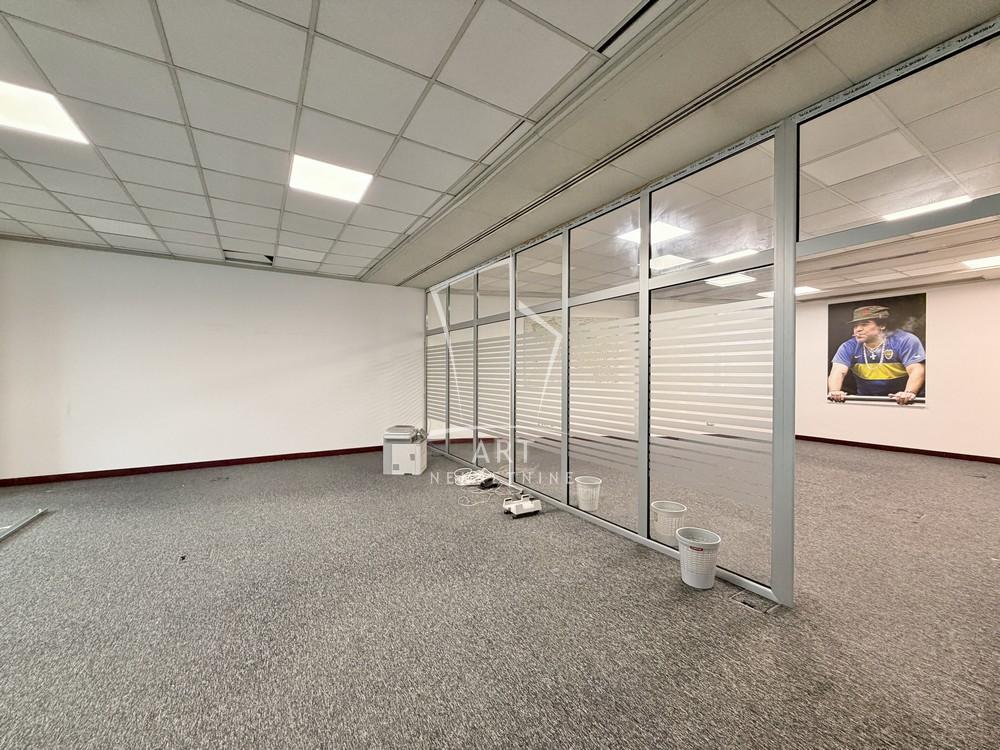 Slika 5 - Vladimira Popovića,  Lokal za izdavanje, 173m2, 2.730€
