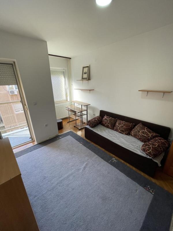 Slika 1 - Jednosoban stan za izdavanje, 20m2, 230€