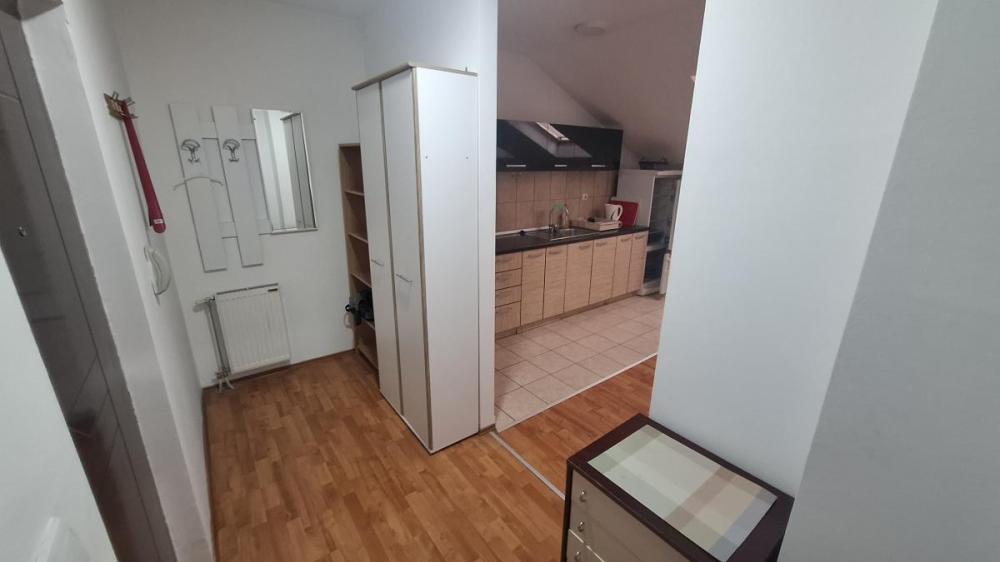 Slika 7 - Jednoiposoban stan za izdavanje, 44m2, 350€