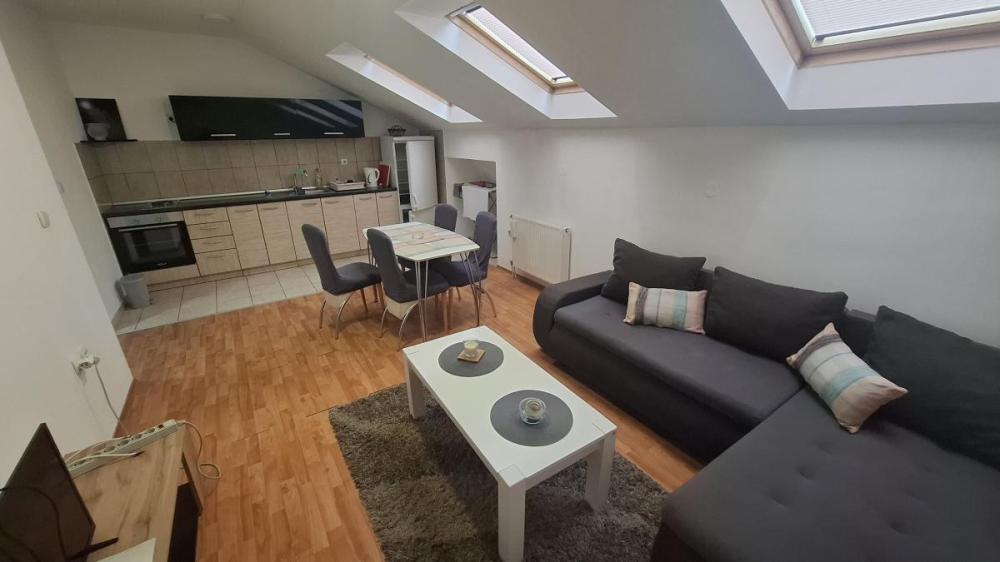 Slika 3 - Jednoiposoban stan za izdavanje, 44m2, 350€