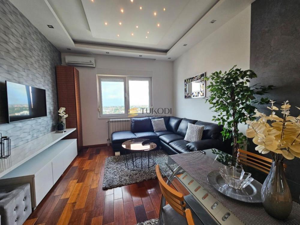 Glavna slika -Dvoiposoban stan za izdavanje, 54m2, 800€