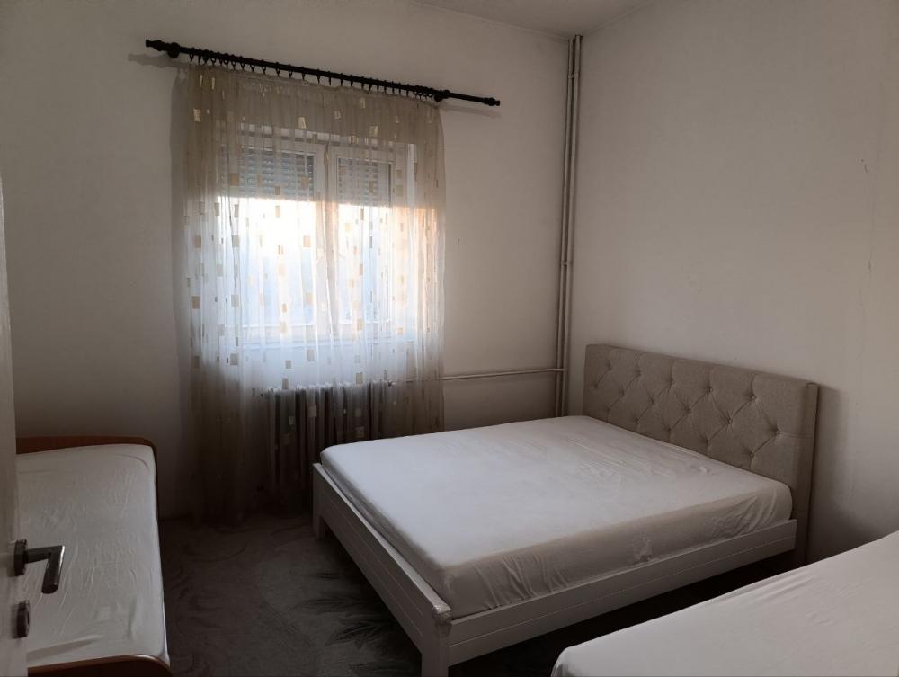 Slika 5 - Bulevar kneza Aleksandra Karađorđevića, Trosoban stan za izdavanje, 80m2, 1.300€