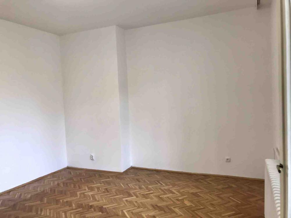 Slika 3 - Bulevar kneza Aleksandra Karađorđevića, Četvorosoban stan za izdavanje, 100m2, 1.800€