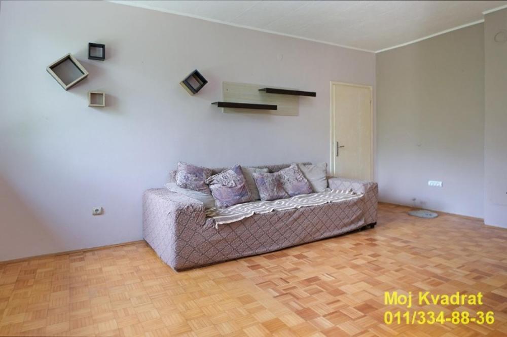 Slika 2 - Dvoiposoban stan na prodaju, 60m2, 150.000€