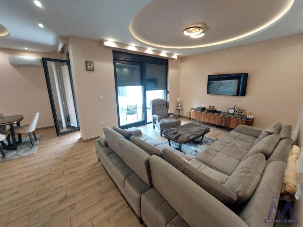 Slika 1 -  Kuća na prodaju, 236m2, 479.000€
