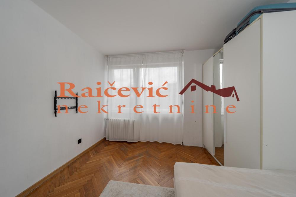 Slika 5 - Cara Lazara, Trosoban stan na prodaju, 68m2, 570.000€