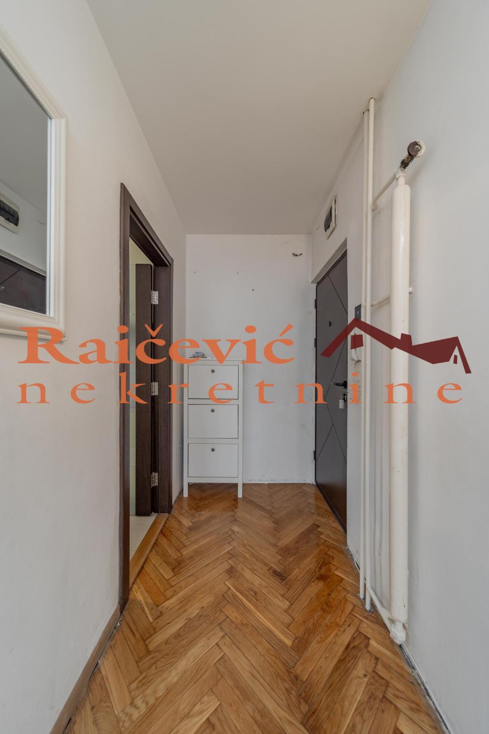 Slika 7 - Cara Lazara, Trosoban stan na prodaju, 68m2, 570.000€
