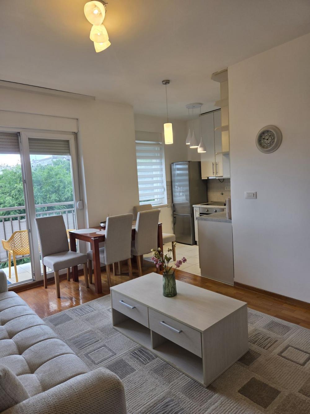Slika 4 - Vespučijeva, Dvosoban stan za izdavanje, 45m2, 550€