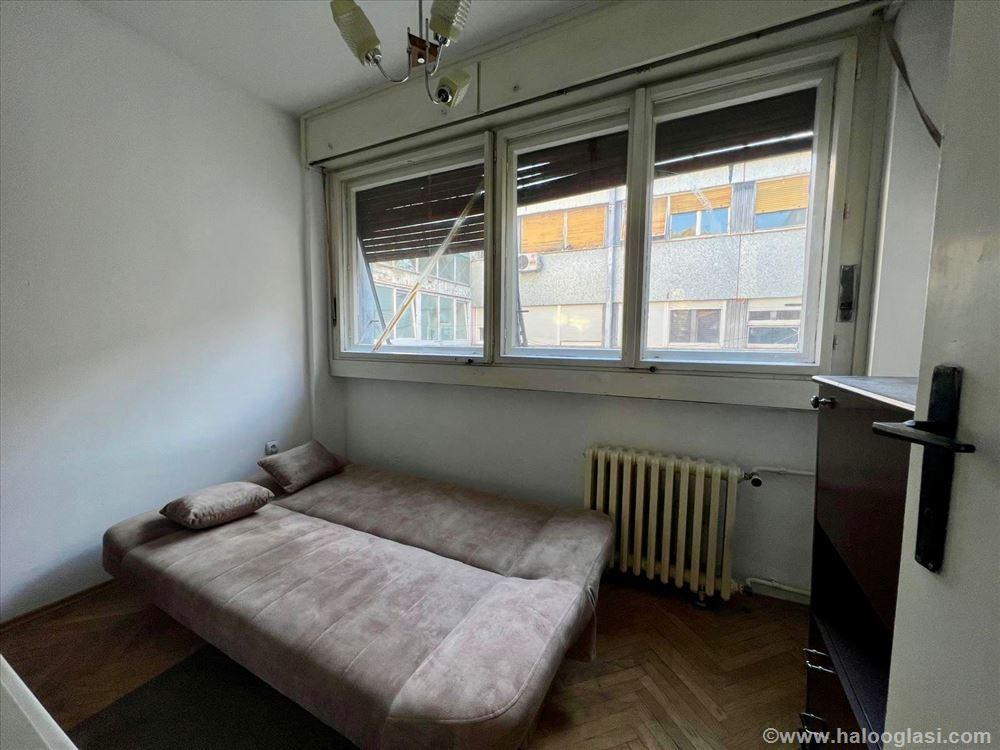 Slika 5 - Bulevar Arsenija Čarnojevića, Trosoban stan za izdavanje, 69m2, 600€