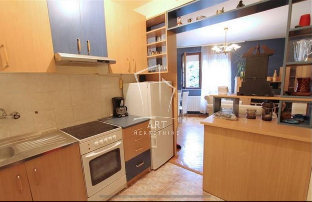 Slika 2 - Prahovska, Trosoban stan za izdavanje, 67m2, 800€