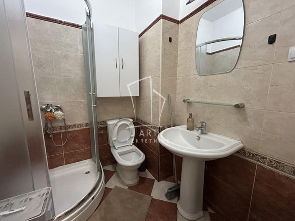 Slika 8 - Janka Veselinovića, Dvosoban stan za izdavanje, 60m2, 950€