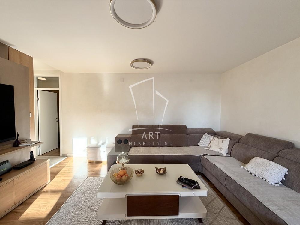 Slika 1 - Savska, Troiposoban stan na prodaju, 94m2, 360.000€