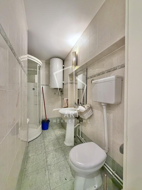 Slika 8 - Petrogradska,  Lokal za izdavanje, 41m2, 500€