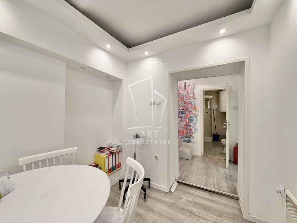 Slika 4 - Petrogradska,  Lokal za izdavanje, 41m2, 500€
