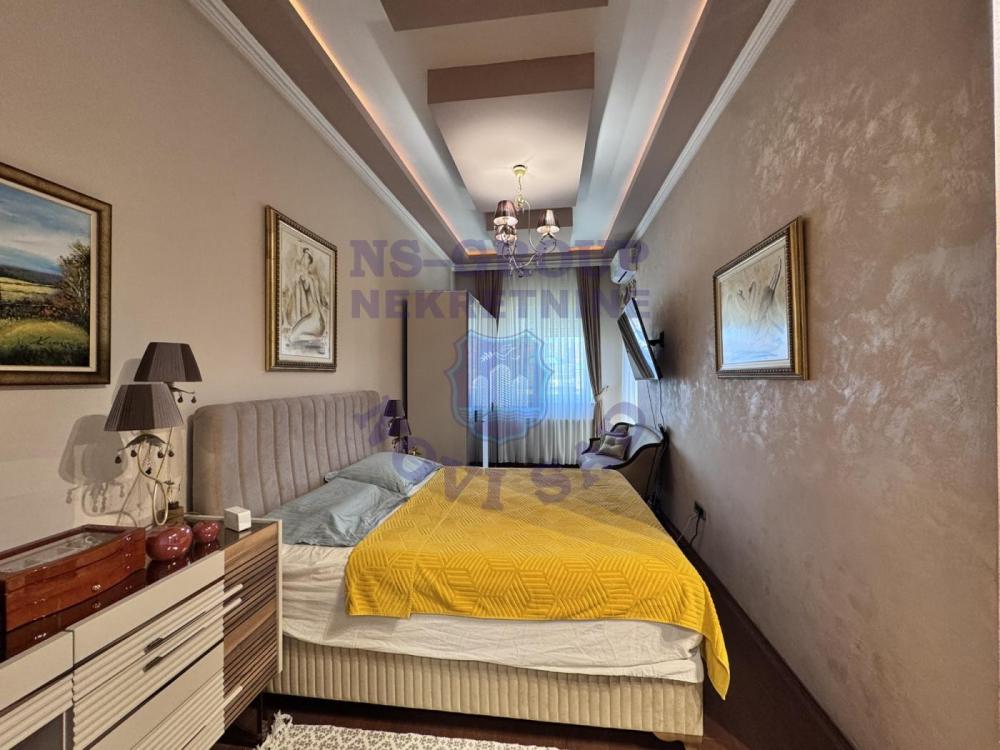Slika 4 - Šestosoban stan na prodaju, 359m2, 646.850€