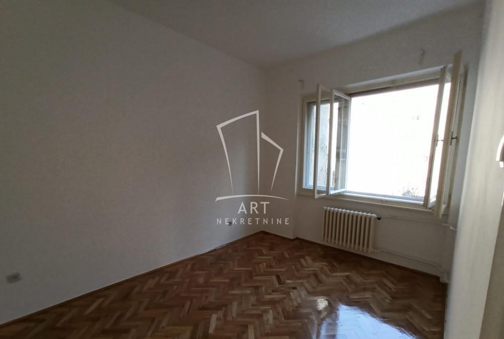 Slika 1 - Skadarska, Trosoban stan za izdavanje, 63m2, 950€