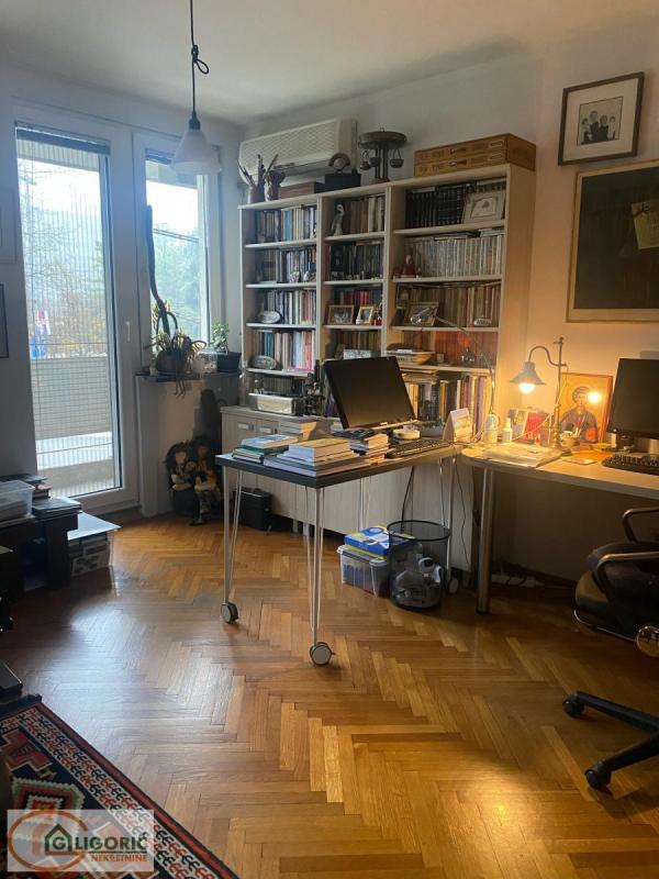 Slika 2 - Bulevar Mihajla Pupina, Četvorosoban stan na prodaju, 99m2, 396.000€