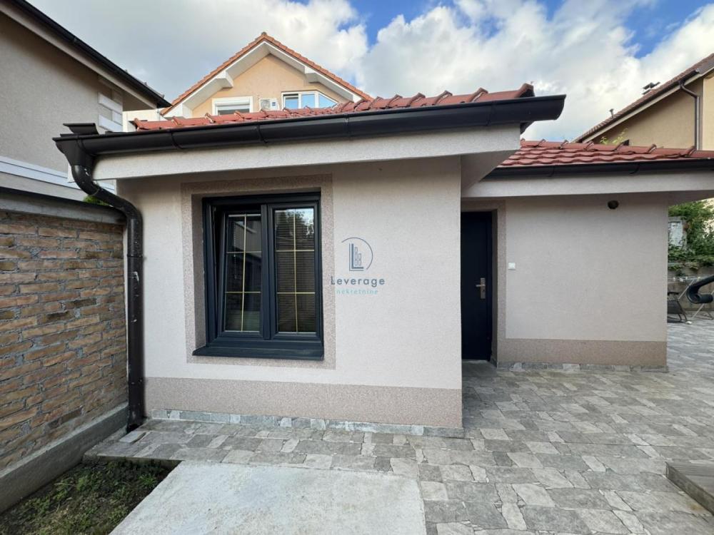 Slika 8 - Miloja Vasića, Jednosoban stan za izdavanje, 20m2, 350€