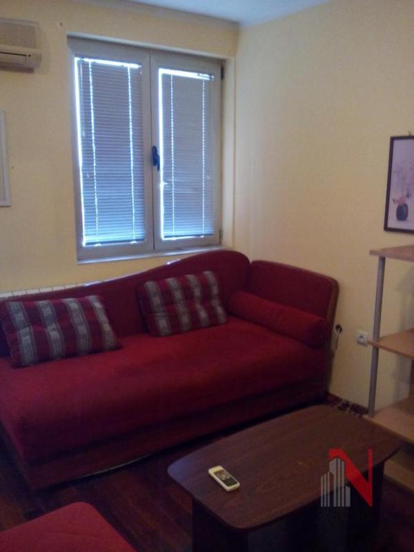 Slika 2 - BULEVAR OSLOBODJENJA, Jednosoban stan za izdavanje, 32m2, 250€