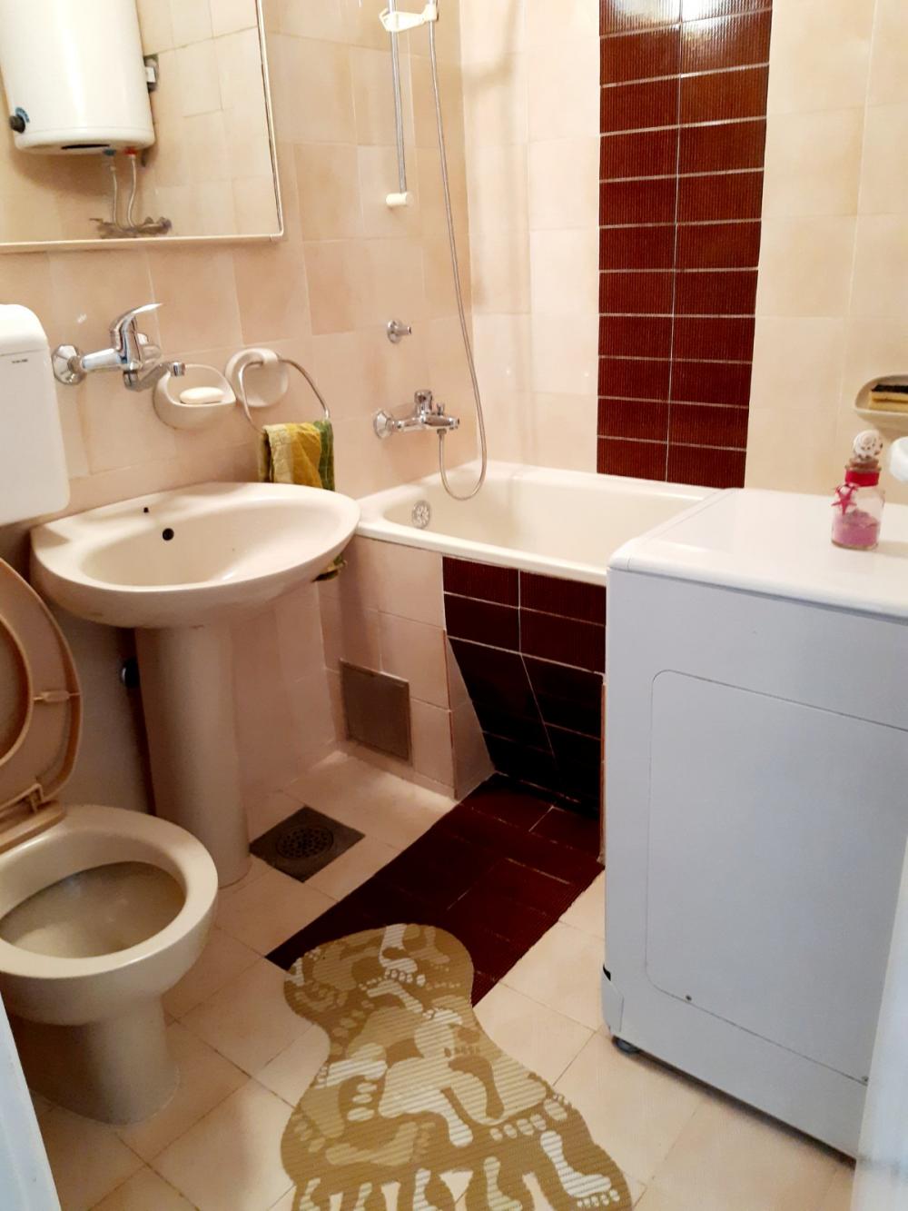 Slika 10 - Dr Nika Miljanića, Jednoiposoban stan za izdavanje, 50m2, 350€