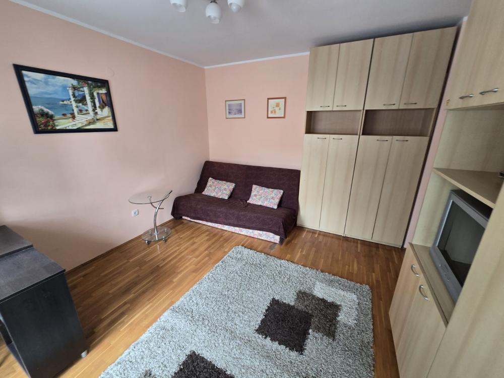 Glavna slika -Brdovita, Jednosoban stan za izdavanje, 40m2, 390€
