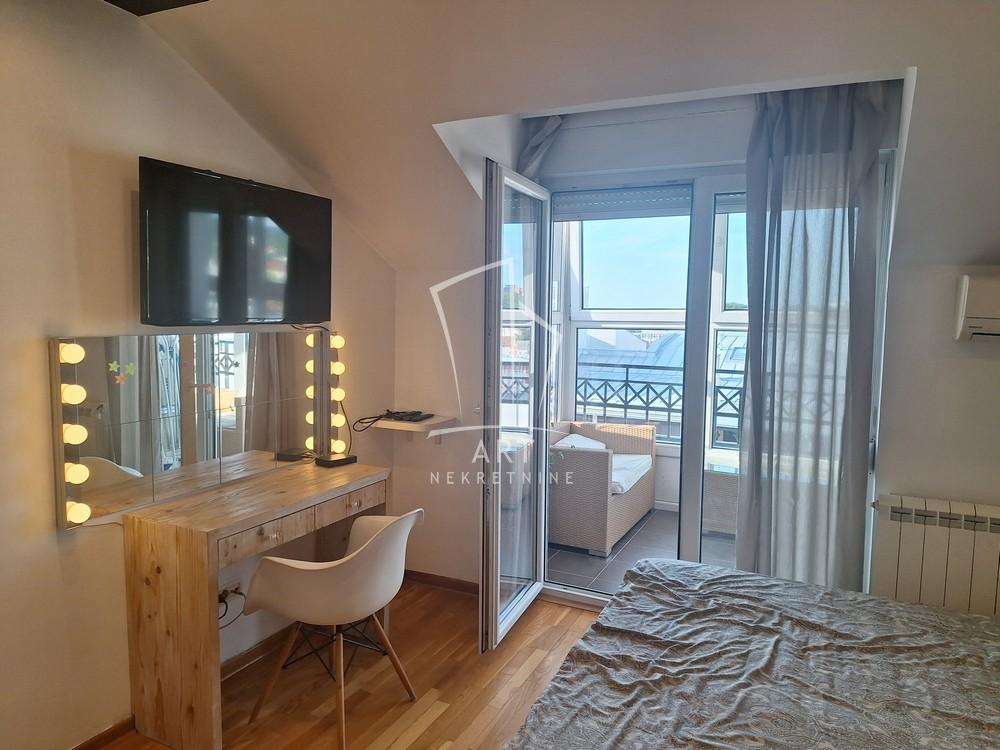 Slika 10 - Đakovačka, Četvorosoban stan za izdavanje, 136m2, 1.600€