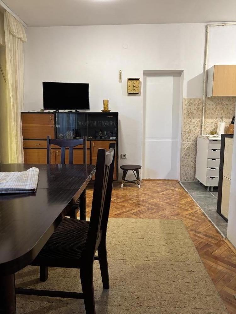 Slika 1 - Triglavska , Dvosoban stan za izdavanje, 41m2