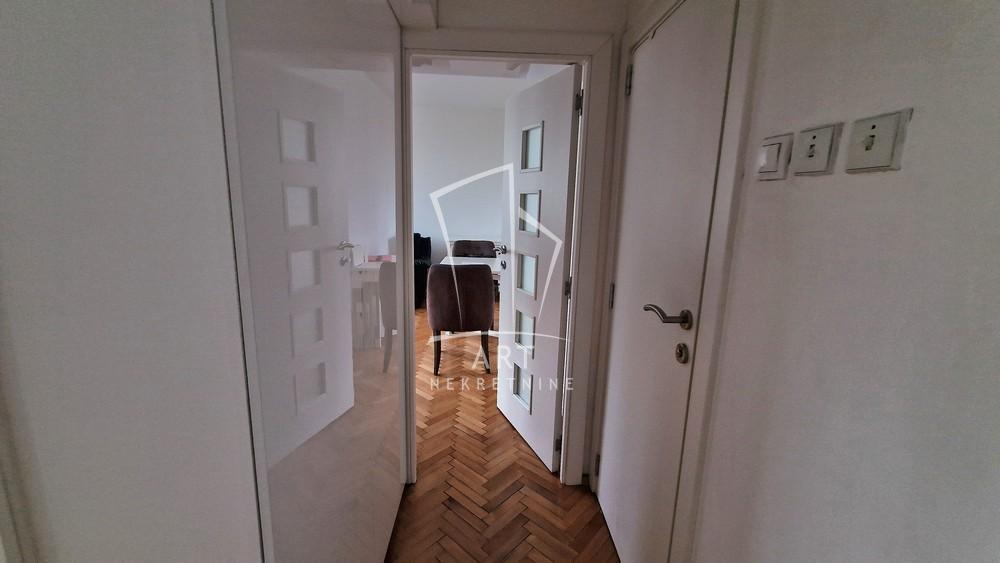 Slika 4 - Pariske komune, Dvosoban stan za izdavanje, 38m2, 599€