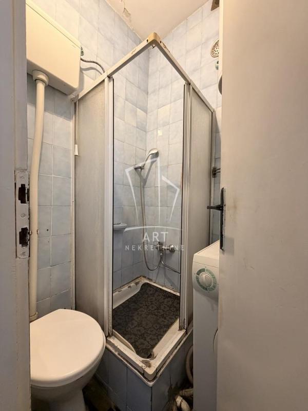 Slika 9 - Ljutice Bogdana, Jednoiposoban stan na prodaju, 33m2, 100.000€