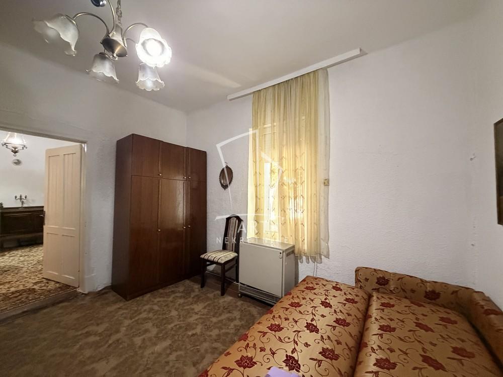 Slika 2 - Ljutice Bogdana, Jednoiposoban stan na prodaju, 33m2, 100.000€