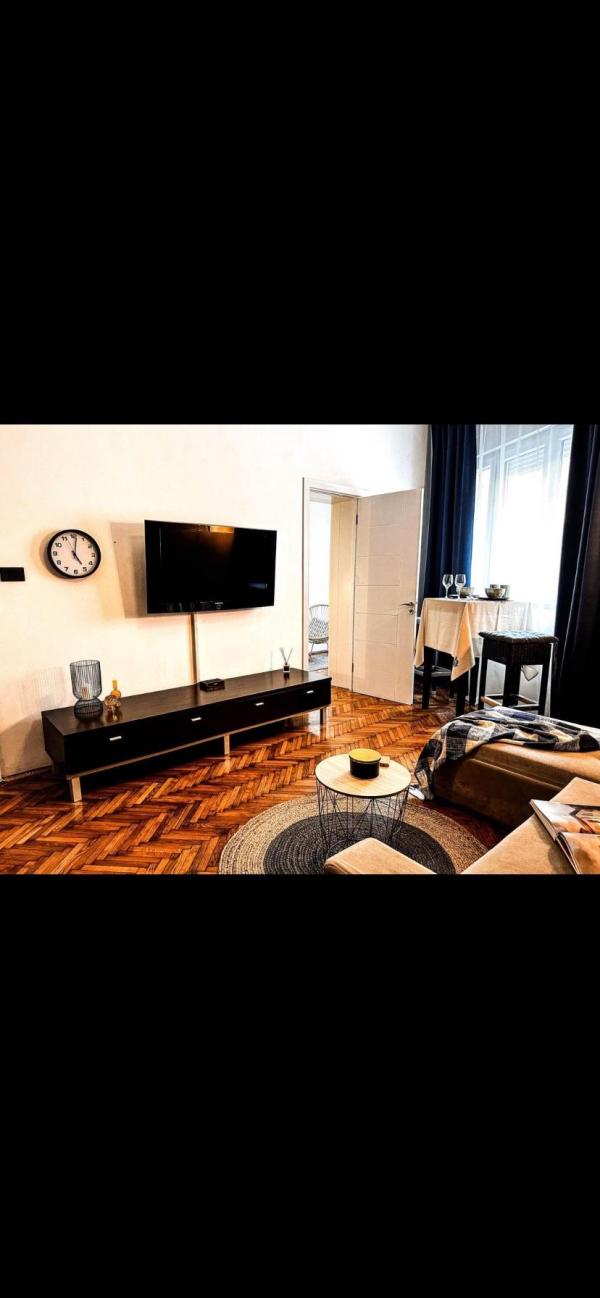 Slika 1 - Ivan Begova, Dvosoban stan za izdavanje, 40m2, 700€