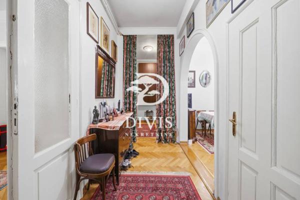 Slika 6 - Cara Uroša, Četvorosoban stan na prodaju, 105m2, 505.000€