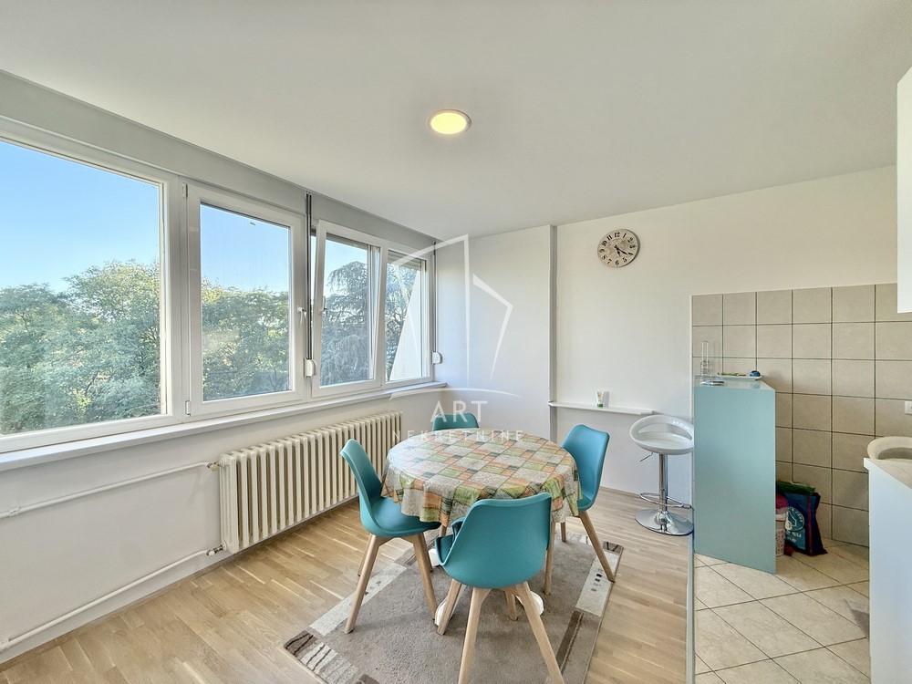 Slika 3 - Omladinskih brigada, Dvosoban stan na prodaju, 51m2, 179.000€