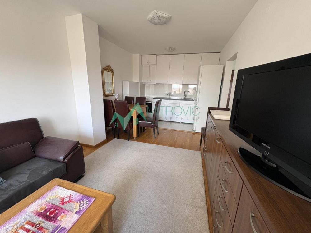 Slika 2 - Jednoiposoban stan za izdavanje, 42m2, 400€