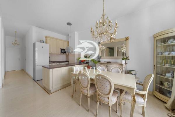Slika 3 - Vojvode Bogdana, Trosoban stan na prodaju, 143m2, 650.000€