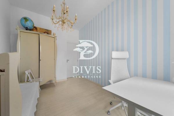 Slika 8 - Vojvode Bogdana, Trosoban stan na prodaju, 143m2, 650.000€
