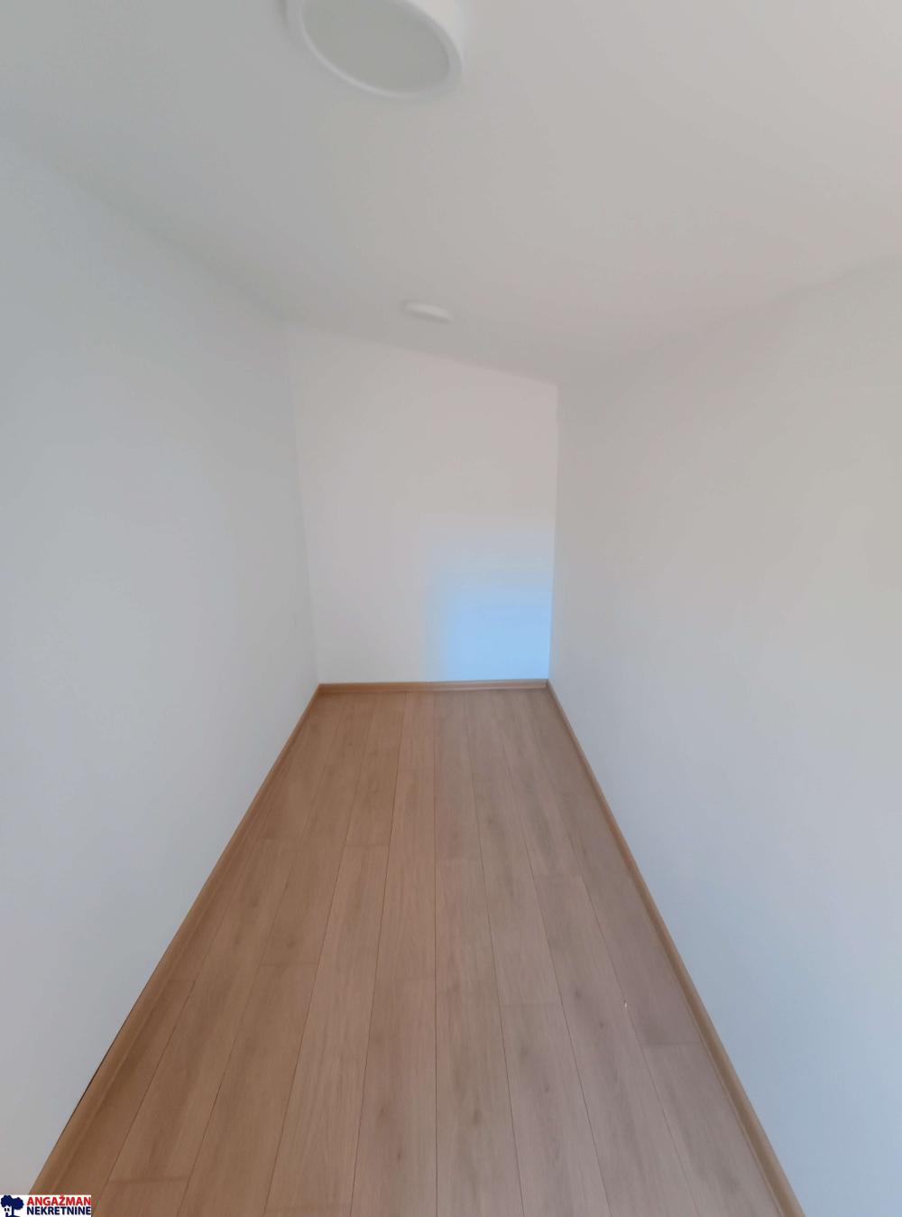 Slika 2 - Sazonova, Dvosoban stan za izdavanje, 60m2, 600€