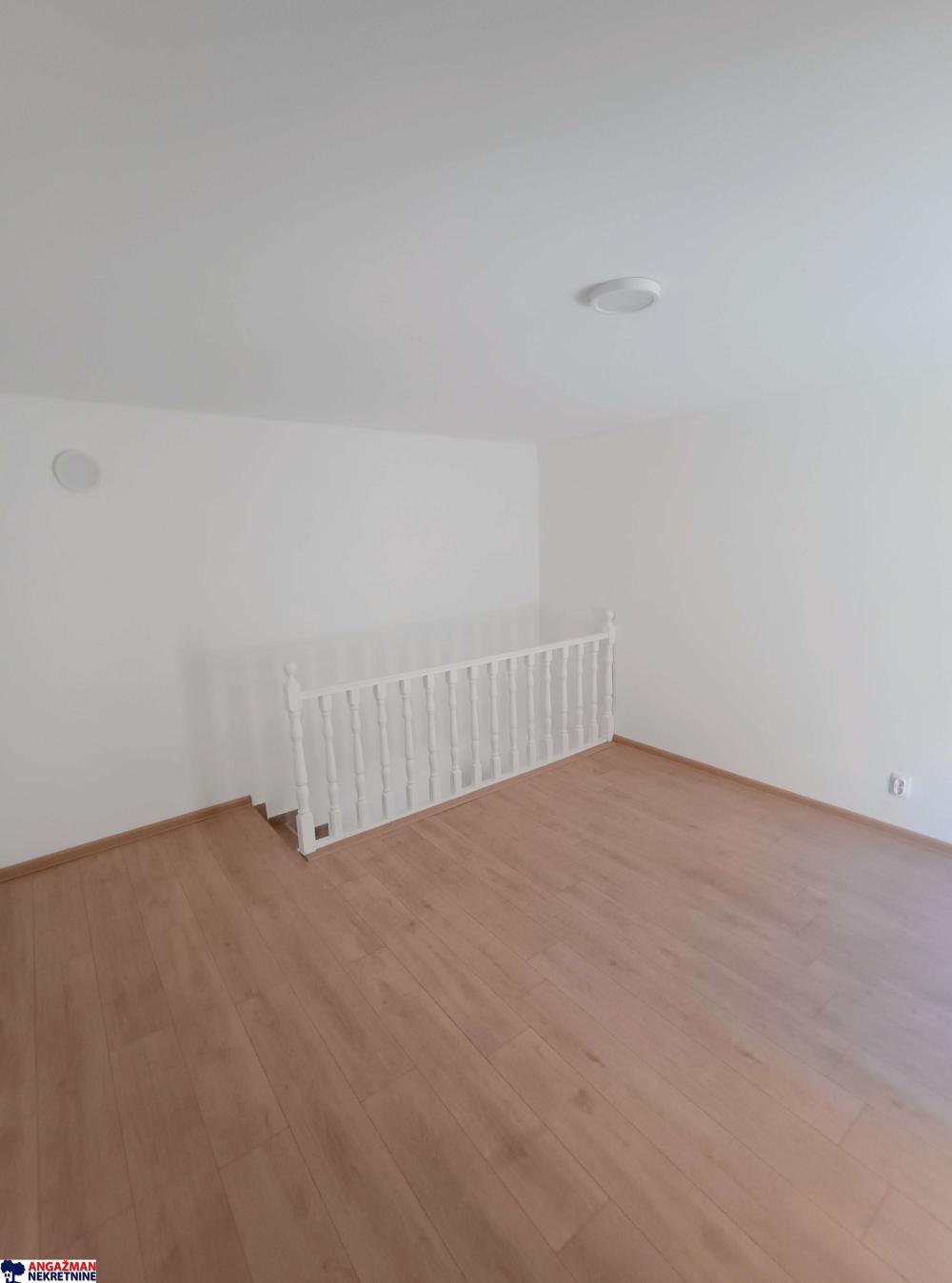 Slika 4 - Sazonova, Dvosoban stan za izdavanje, 60m2, 600€